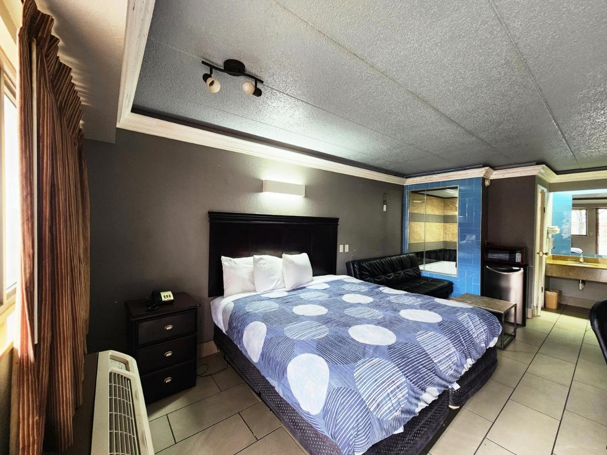 Americas Best Value Inn And Suites Литл-Рок Экстерьер фото