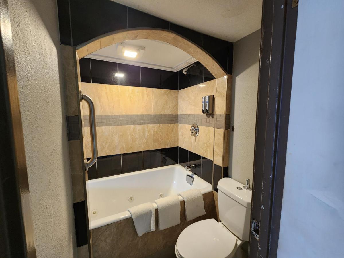 Americas Best Value Inn And Suites Литл-Рок Экстерьер фото