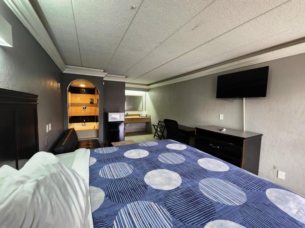 Americas Best Value Inn And Suites Литл-Рок Экстерьер фото