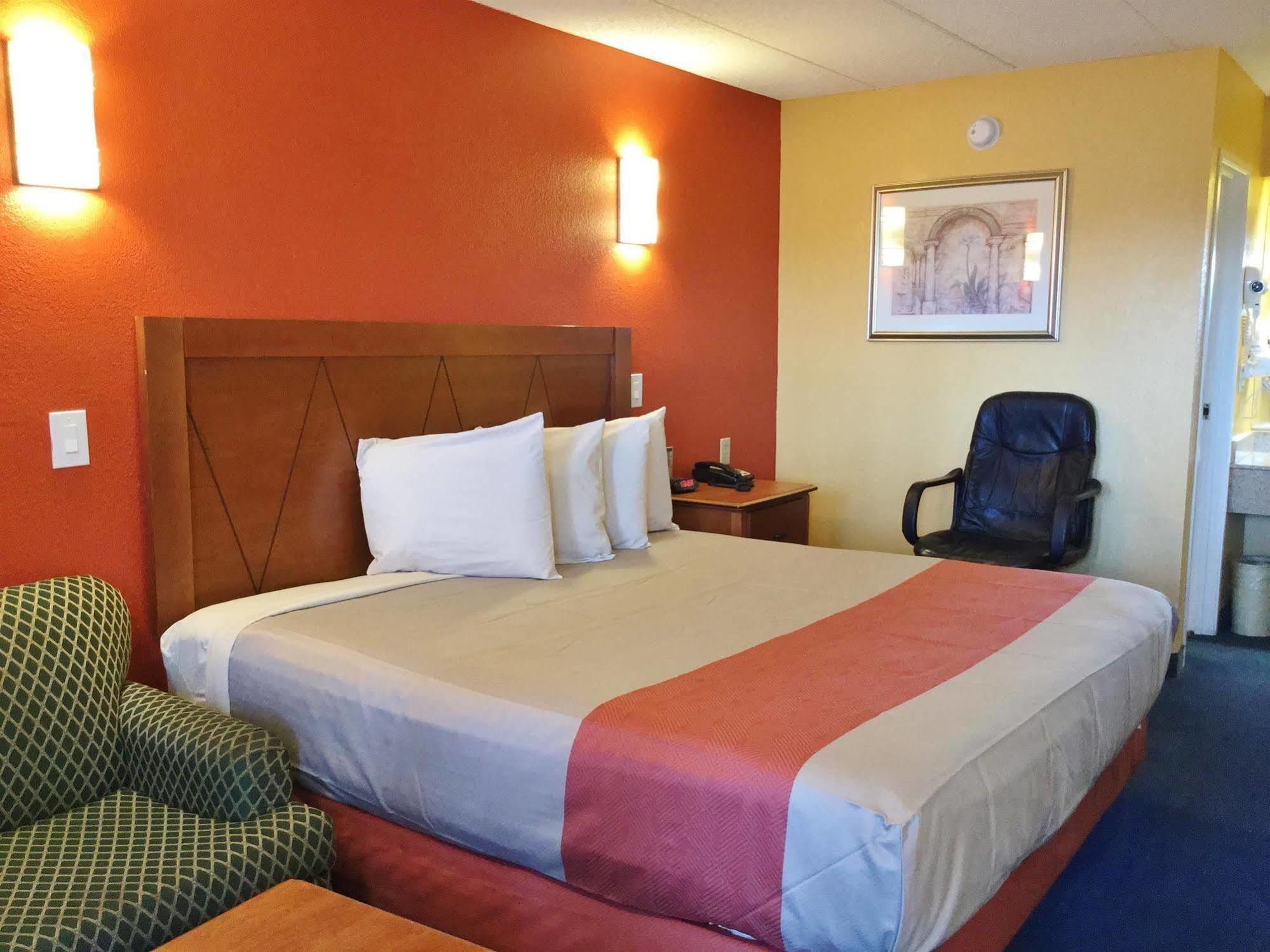 Americas Best Value Inn And Suites Литл-Рок Экстерьер фото